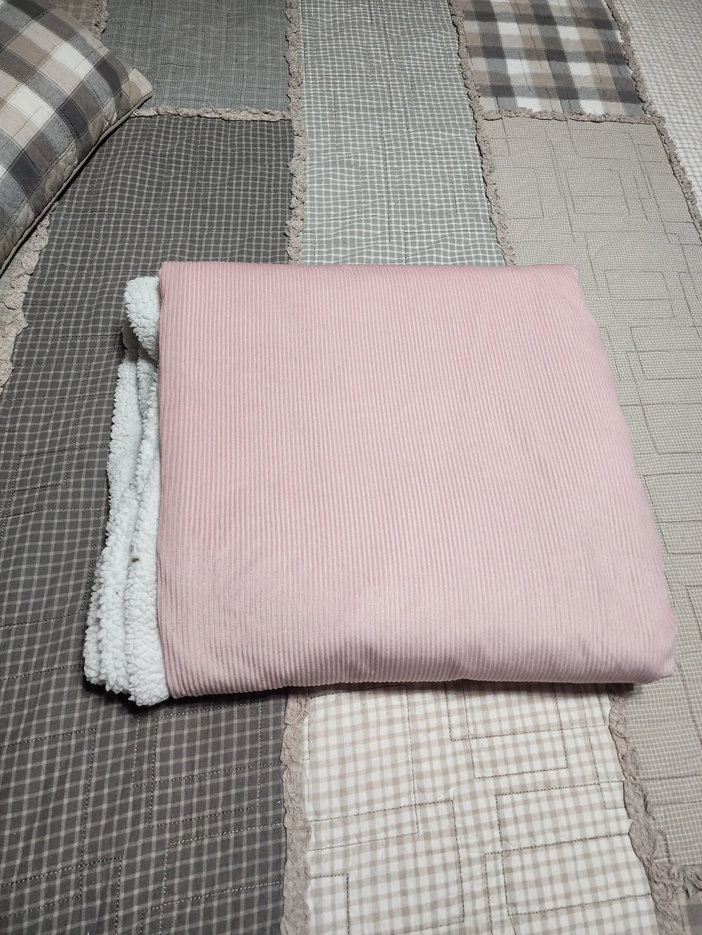 Plush Reversible Rose Pink Sherpa Throw Blanket